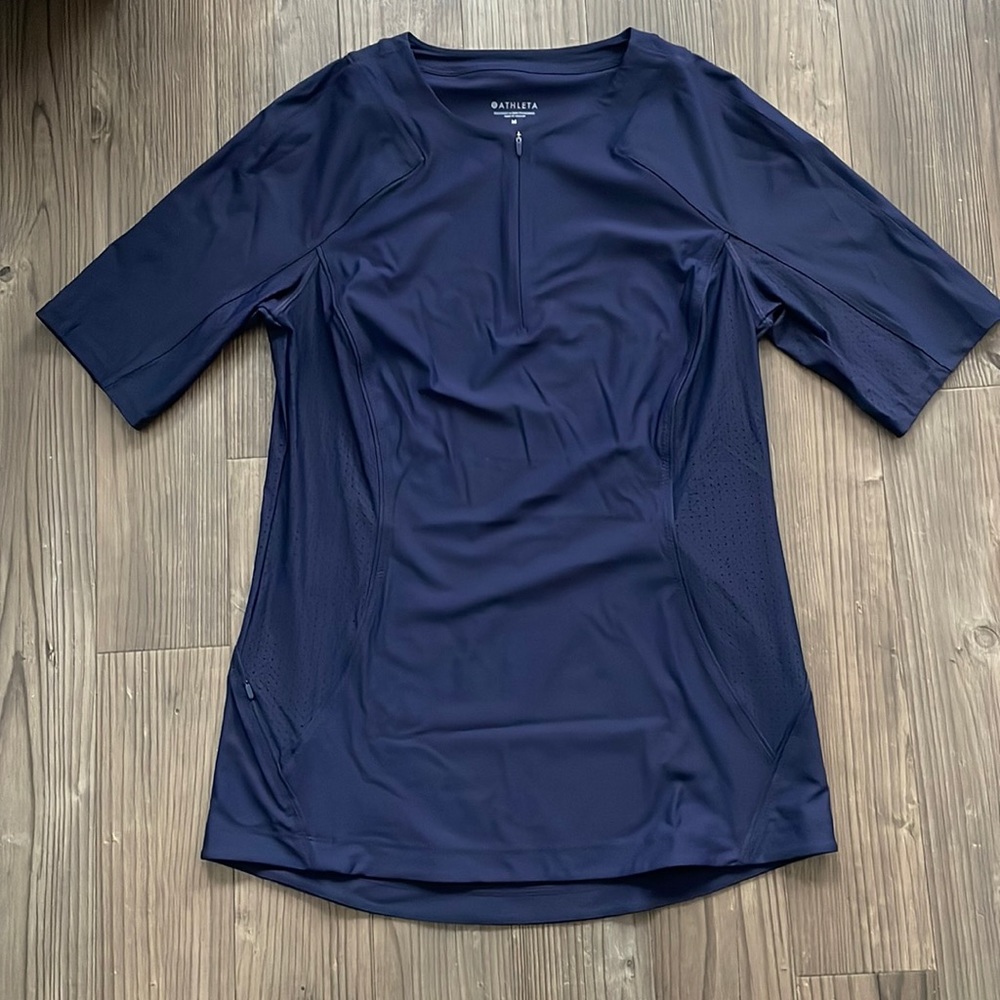 NWOT Athleta Short Sleeve Quarter Zip Athletic Top